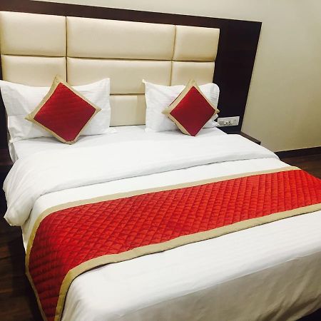 Arya Sheraton Hotel อัจเมอร์ ภายนอก รูปภาพ